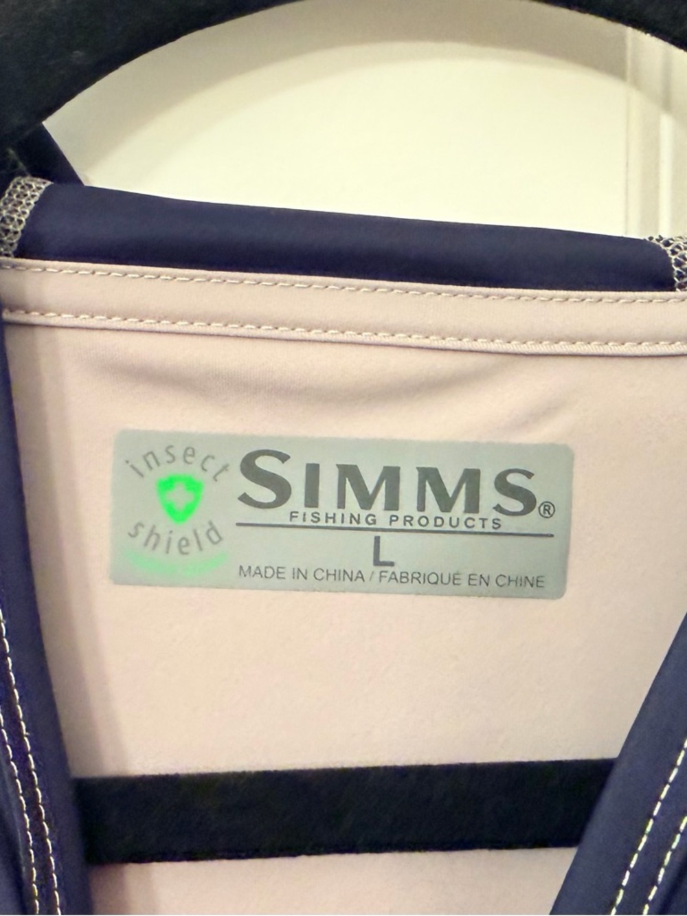 Simms Hooded Fishing Shirt EUC Gray and Navy Long-Sleeve - Picture 5 of 5